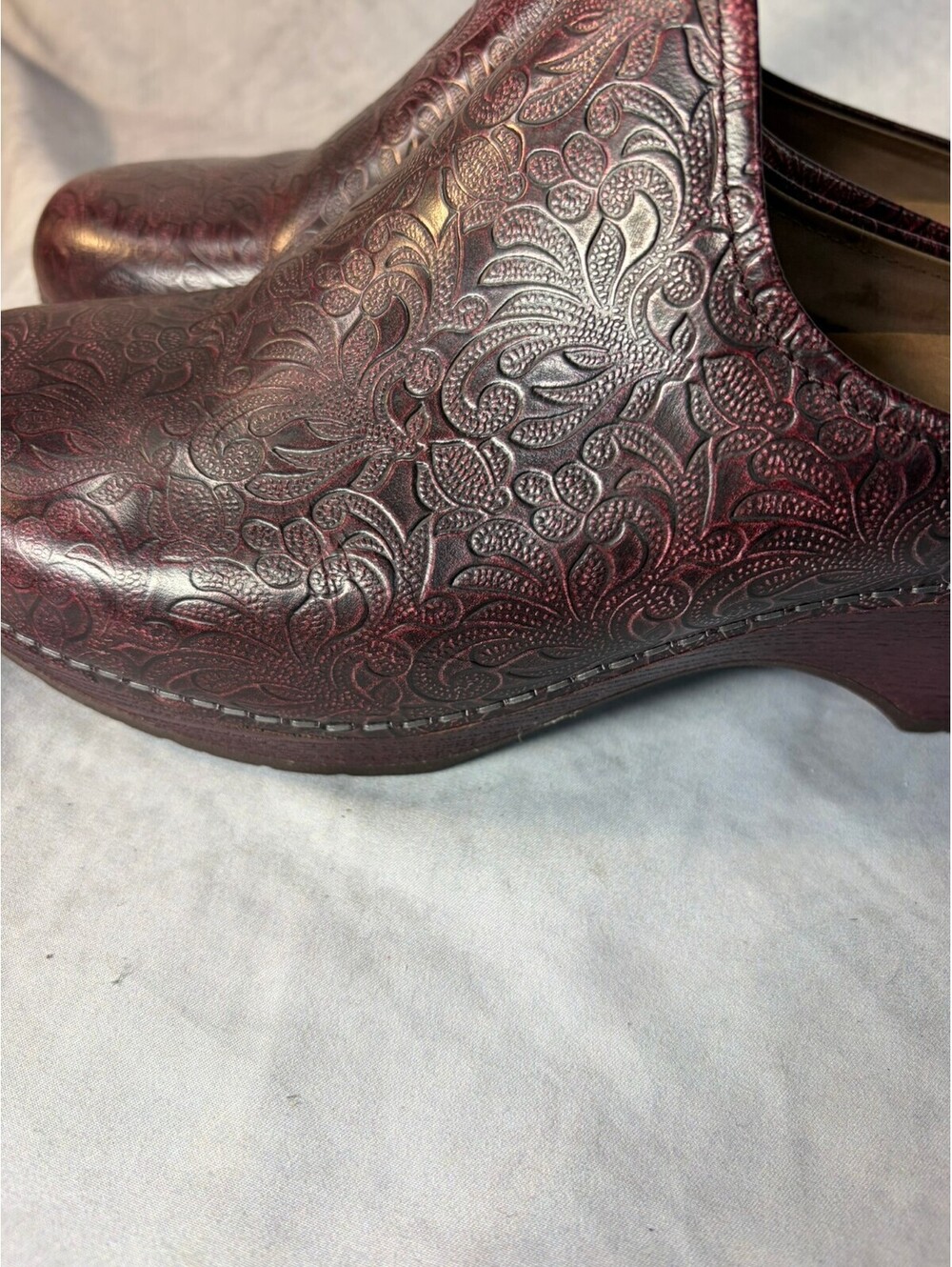 Dansko Berry Tooled Leather Professional Mule Clogs Women's EU 41 US 10.5-11 - Picture 3 of 7